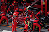 GP SPAGNA, Carlos Sainz Jr (ESP) Ferrari F1-75 makes a pit stop.
22.05.2022. Formula 1 World Championship, Rd 6, Spanish Grand Prix, Barcelona, Spain, Gara Day.
 - www.xpbimages.com, EMail: requests@xpbimages.com © Copyright: Coates / XPB Images