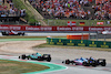 GP SPAGNA, Fernando Alonso (ESP) Alpine F1 Team A522 e Alexander Albon (THA) Williams Racing FW44 battle for position.
22.05.2022. Formula 1 World Championship, Rd 6, Spanish Grand Prix, Barcelona, Spain, Gara Day.
- www.xpbimages.com, EMail: requests@xpbimages.com © Copyright: Bearne / XPB Images