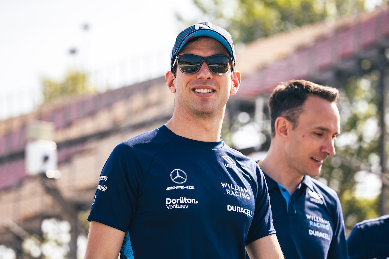 GP SPAGNA, Nicholas Latifi (CDN) Williams Racing walks the circuit.
19.05.2022. Formula 1 World Championship, Rd 6, Spanish Grand Prix, Barcelona, Spain, Preparation Day.
- www.xpbimages.com, EMail: requests@xpbimages.com © Copyright: Bearne / XPB Images