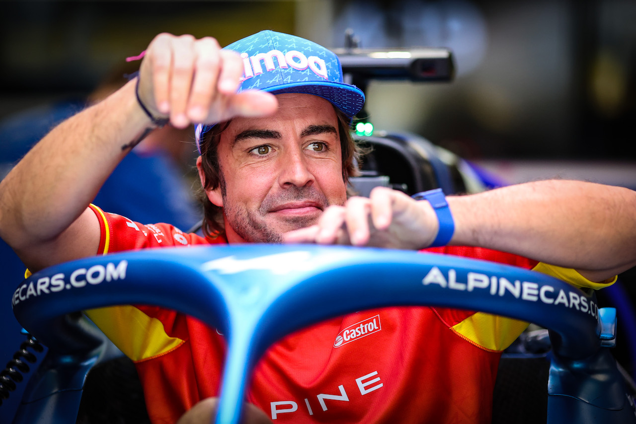 GP SPAGNA, Fernando Alonso (ESP), Alpine F1 Team 
19.05.2022. Formula 1 World Championship, Rd 6, Spanish Grand Prix, Barcelona, Spain, Preparation Day.
- www.xpbimages.com, EMail: requests@xpbimages.com © Copyright: Charniaux / XPB Images