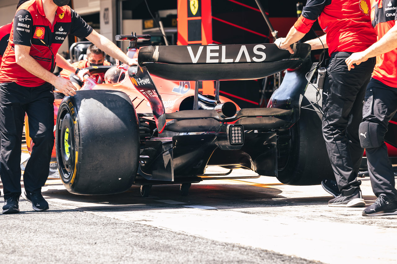 GP SPAGNA, Ferrari F1-75 rear diffuser.
19.05.2022. Formula 1 World Championship, Rd 6, Spanish Grand Prix, Barcelona, Spain, Preparation Day.
- www.xpbimages.com, EMail: requests@xpbimages.com © Copyright: Bearne / XPB Images