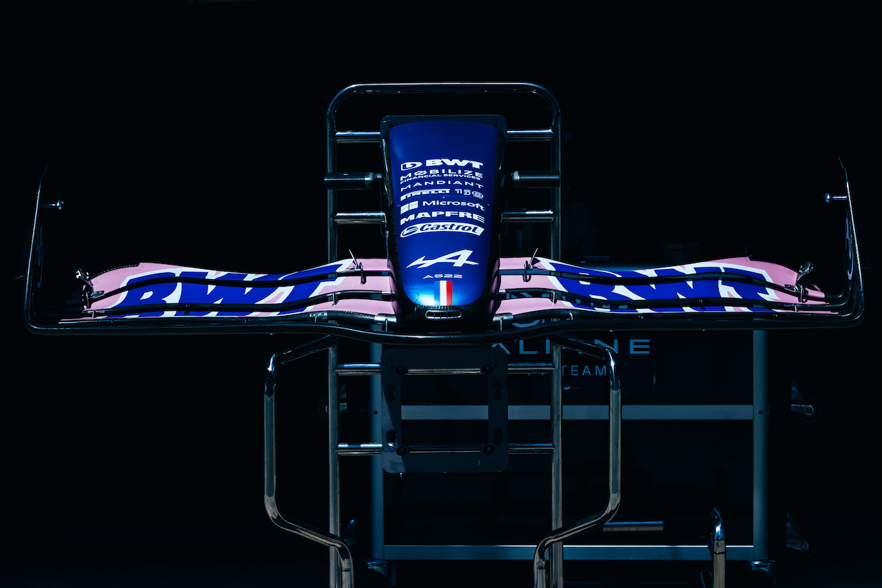 GP SPAGNA, Alpine F1 Team A522 front wing.
19.05.2022. Formula 1 World Championship, Rd 6, Spanish Grand Prix, Barcelona, Spain, Preparation Day.
- www.xpbimages.com, EMail: requests@xpbimages.com © Copyright: Bearne / XPB Images