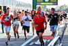 GP SPAGNA, Circuit Atmosfera - fans rush into the pit lane.
19.05.2022. Formula 1 World Championship, Rd 6, Spanish Grand Prix, Barcelona, Spain, Preparation Day.
- www.xpbimages.com, EMail: requests@xpbimages.com © Copyright: Batchelor / XPB Images