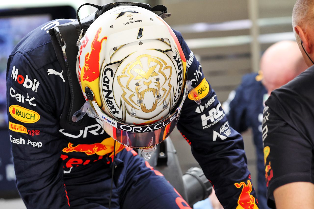 GP SPAGNA, Max Verstappen (NLD) Red Bull Racing RB18.
21.05.2022. Formula 1 World Championship, Rd 6, Spanish Grand Prix, Barcelona, Spain, Qualifiche Day.
- www.xpbimages.com, EMail: requests@xpbimages.com © Copyright: Bearne / XPB Images
