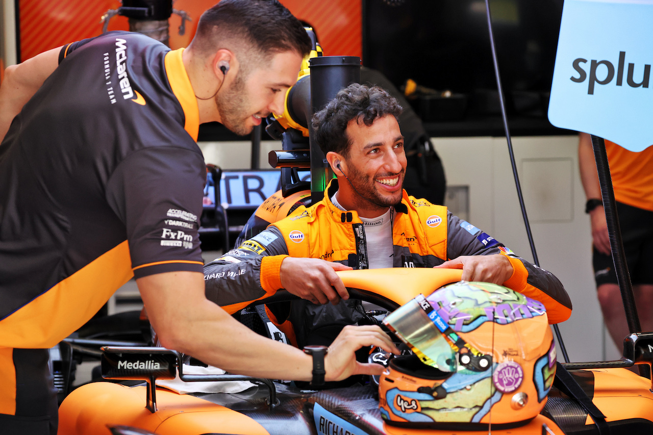 GP SPAGNA, Daniel Ricciardo (AUS) McLaren MCL36.
21.05.2022. Formula 1 World Championship, Rd 6, Spanish Grand Prix, Barcelona, Spain, Qualifiche Day.
- www.xpbimages.com, EMail: requests@xpbimages.com © Copyright: Bearne / XPB Images