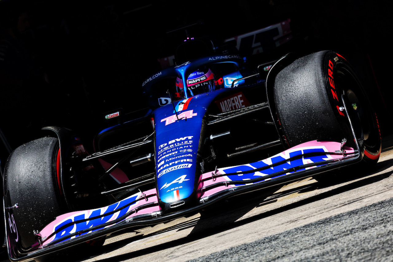 GP SPAGNA, Fernando Alonso (ESP) Alpine F1 Team A522.
21.05.2022. Formula 1 World Championship, Rd 6, Spanish Grand Prix, Barcelona, Spain, Qualifiche Day.
- www.xpbimages.com, EMail: requests@xpbimages.com © Copyright: Bearne / XPB Images