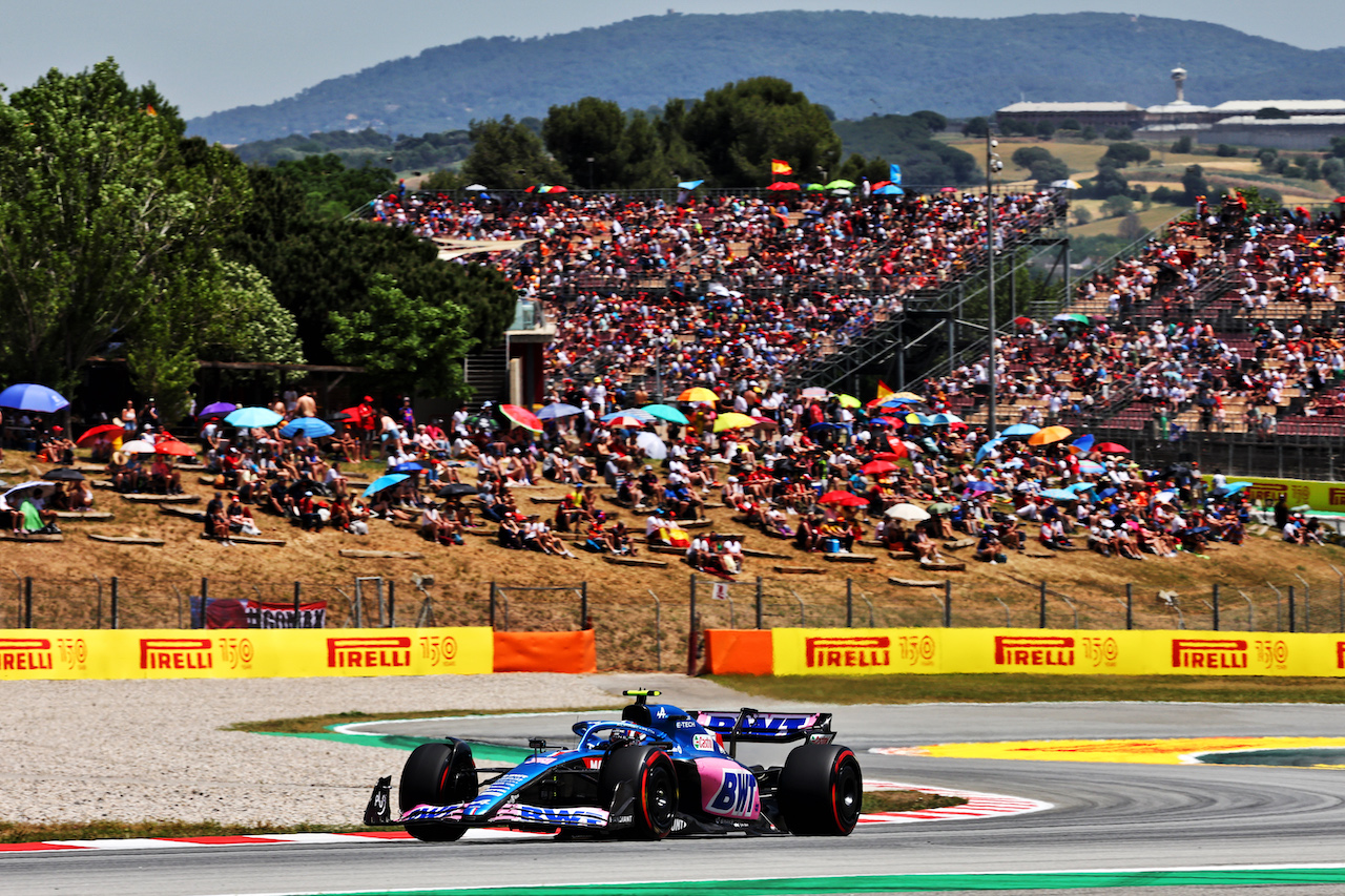 GP SPAGNA, Esteban Ocon (FRA) Alpine F1 Team A522.
21.05.2022. Formula 1 World Championship, Rd 6, Spanish Grand Prix, Barcelona, Spain, Qualifiche Day.
- www.xpbimages.com, EMail: requests@xpbimages.com © Copyright: Batchelor / XPB Images