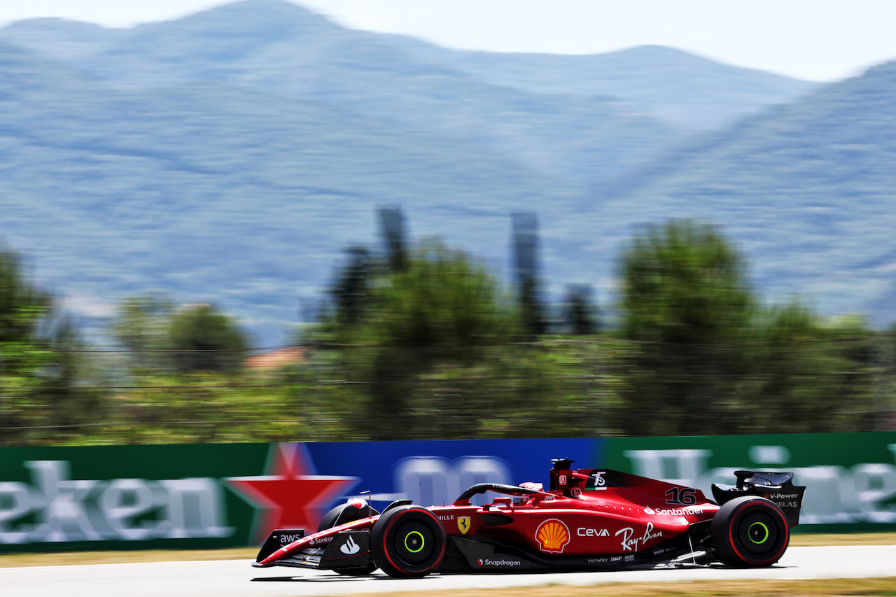 GP SPAGNA, Charles Leclerc (MON) Ferrari F1-75.
21.05.2022. Formula 1 World Championship, Rd 6, Spanish Grand Prix, Barcelona, Spain, Qualifiche Day.
- www.xpbimages.com, EMail: requests@xpbimages.com © Copyright: Batchelor / XPB Images