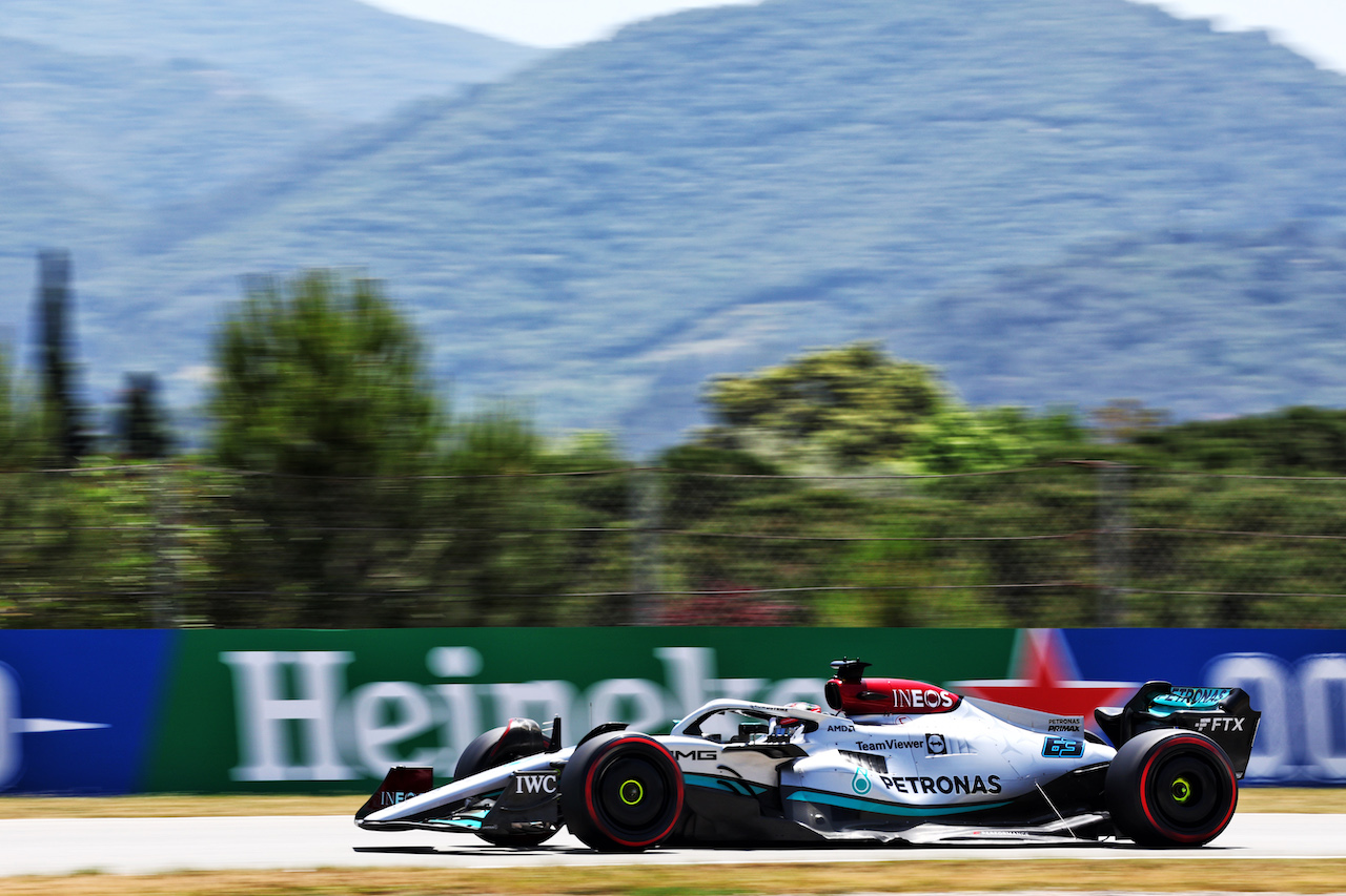 GP SPAGNA, George Russell (GBR) Mercedes AMG F1 W13.
21.05.2022. Formula 1 World Championship, Rd 6, Spanish Grand Prix, Barcelona, Spain, Qualifiche Day.
- www.xpbimages.com, EMail: requests@xpbimages.com © Copyright: Batchelor / XPB Images