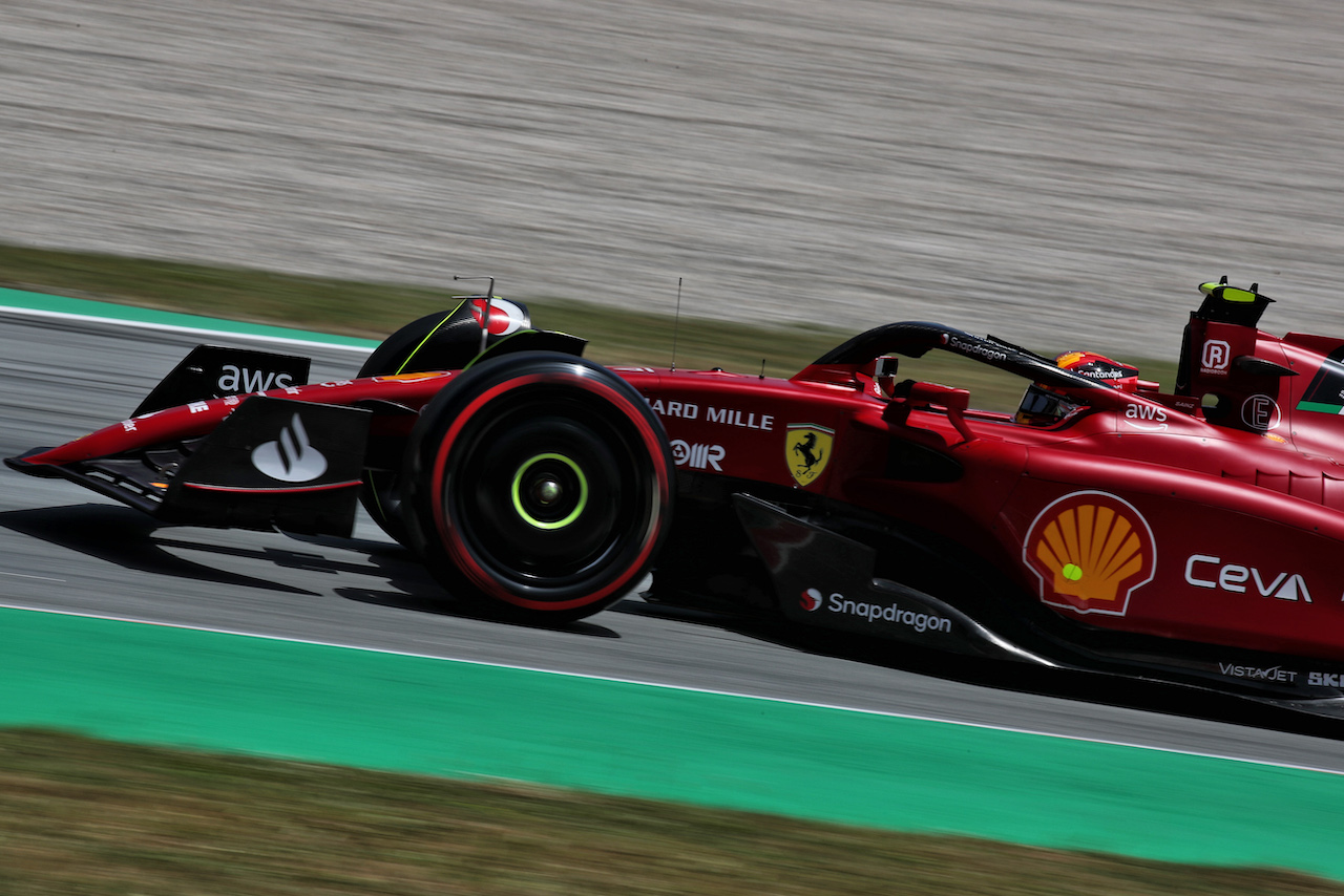 GP SPAGNA, Carlos Sainz Jr (ESP) Ferrari F1-75.
21.05.2022. Formula 1 World Championship, Rd 6, Spanish Grand Prix, Barcelona, Spain, Qualifiche Day.
 - www.xpbimages.com, EMail: requests@xpbimages.com © Copyright: Coates / XPB Images