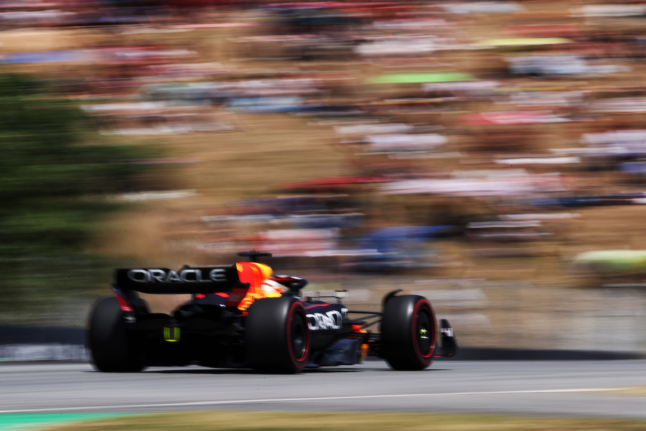 GP SPAGNA, Max Verstappen (NLD) Red Bull Racing RB18.
21.05.2022. Formula 1 World Championship, Rd 6, Spanish Grand Prix, Barcelona, Spain, Qualifiche Day.
 - www.xpbimages.com, EMail: requests@xpbimages.com © Copyright: Coates / XPB Images