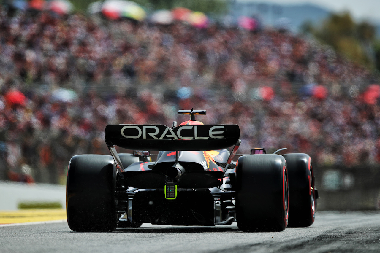 GP SPAGNA, Max Verstappen (NLD) Red Bull Racing RB18.
21.05.2022. Formula 1 World Championship, Rd 6, Spanish Grand Prix, Barcelona, Spain, Qualifiche Day.
 - www.xpbimages.com, EMail: requests@xpbimages.com © Copyright: Coates / XPB Images
