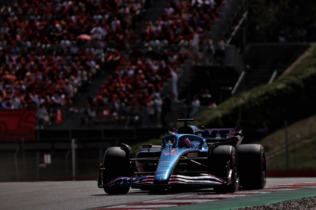GP SPAGNA, Fernando Alonso (ESP) Alpine F1 Team A522.
21.05.2022. Formula 1 World Championship, Rd 6, Spanish Grand Prix, Barcelona, Spain, Qualifiche Day.
- www.xpbimages.com, EMail: requests@xpbimages.com © Copyright: Bearne / XPB Images