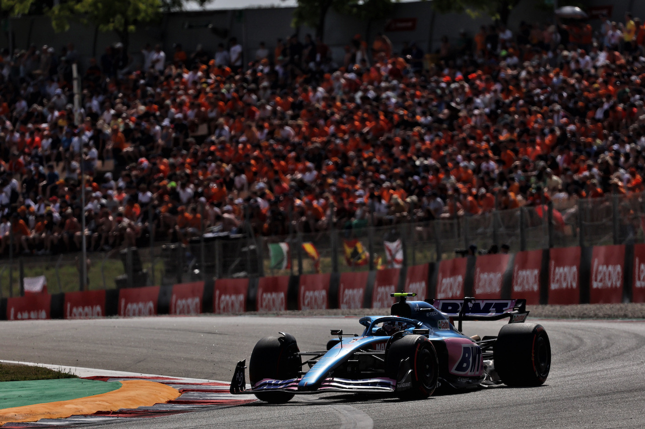 GP SPAGNA, Esteban Ocon (FRA) Alpine F1 Team A522.
21.05.2022. Formula 1 World Championship, Rd 6, Spanish Grand Prix, Barcelona, Spain, Qualifiche Day.
- www.xpbimages.com, EMail: requests@xpbimages.com © Copyright: Bearne / XPB Images