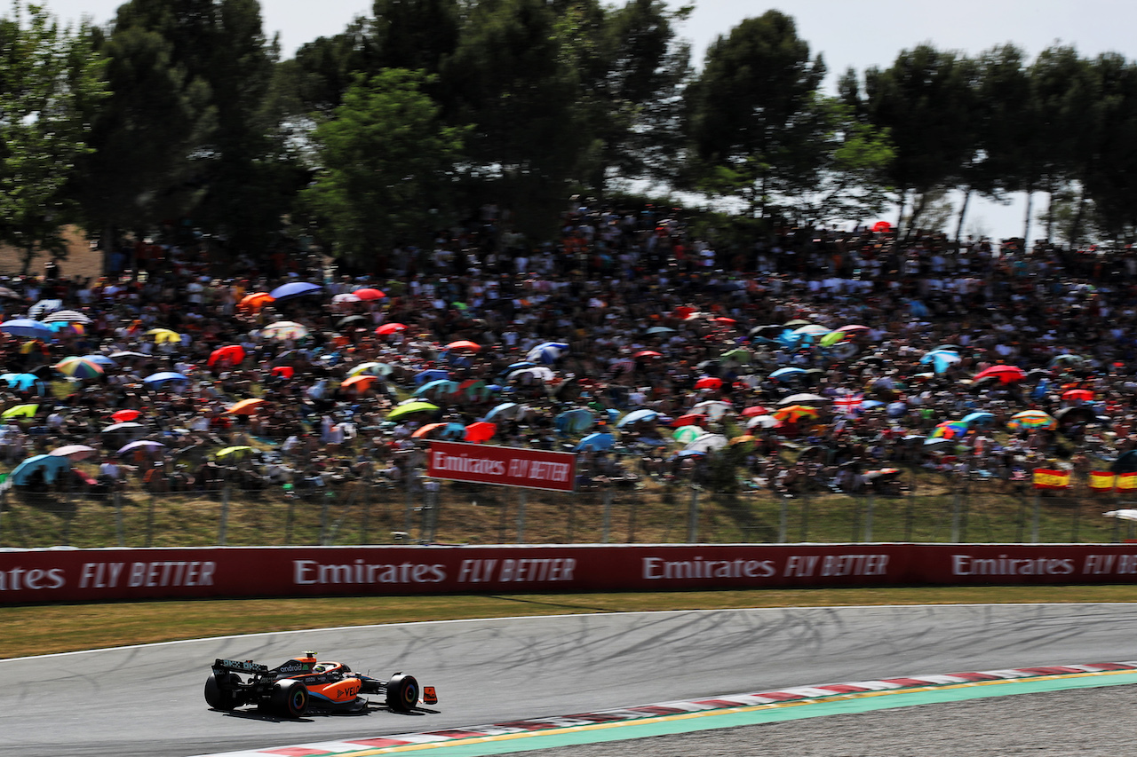 GP SPAGNA, Lando Norris (GBR) McLaren MCL36.
21.05.2022. Formula 1 World Championship, Rd 6, Spanish Grand Prix, Barcelona, Spain, Qualifiche Day.
 - www.xpbimages.com, EMail: requests@xpbimages.com © Copyright: Coates / XPB Images