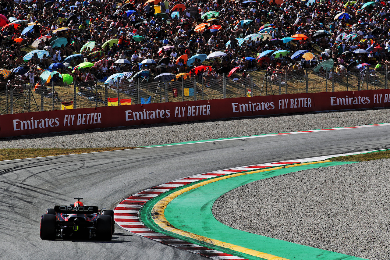 GP SPAGNA, Max Verstappen (NLD) Red Bull Racing RB18.
21.05.2022. Formula 1 World Championship, Rd 6, Spanish Grand Prix, Barcelona, Spain, Qualifiche Day.
 - www.xpbimages.com, EMail: requests@xpbimages.com © Copyright: Coates / XPB Images