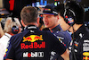 GP SPAGNA, Max Verstappen (NLD) Red Bull Racing with Christian Horner (GBR) Red Bull Racing Team Principal.
21.05.2022. Formula 1 World Championship, Rd 6, Spanish Grand Prix, Barcelona, Spain, Qualifiche Day.
- www.xpbimages.com, EMail: requests@xpbimages.com © Copyright: Bearne / XPB Images