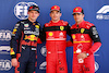 GP SPAGNA, Qualifiche top three in parc ferme (L to R): Max Verstappen (NLD) Red Bull Racing, second; Charles Leclerc (MON) Ferrari, pole position; Carlos Sainz Jr (ESP) Ferrari, third.
21.05.2022. Formula 1 World Championship, Rd 6, Spanish Grand Prix, Barcelona, Spain, Qualifiche Day.
- www.xpbimages.com, EMail: requests@xpbimages.com © Copyright: Batchelor / XPB Images