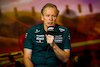 GP SPAGNA, Andrew Green (GBR) Aston Martin F1 Team Technical Director in the FIA Press Conference.
21.05.2022. Formula 1 World Championship, Rd 6, Spanish Grand Prix, Barcelona, Spain, Qualifiche Day.
- www.xpbimages.com, EMail: requests@xpbimages.com © Copyright: XPB Images