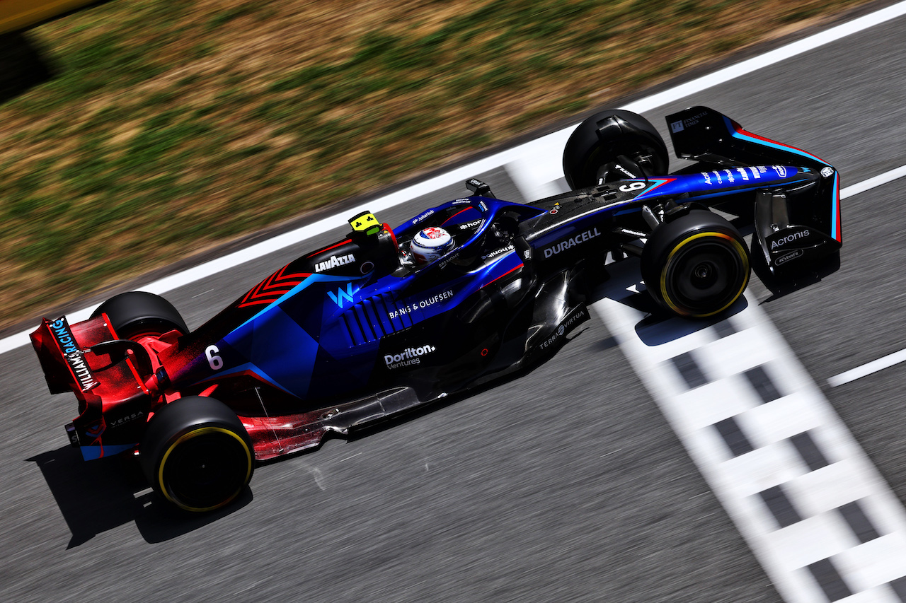 GP SPAGNA, Nicholas Latifi (CDN) Williams Racing FW44.
20.05.2022 Formula 1 World Championship, Rd 6, Spanish Grand Prix, Barcelona, Spain, Practice Day.
- www.xpbimages.com, EMail: requests@xpbimages.com © Copyright: Batchelor / XPB Images