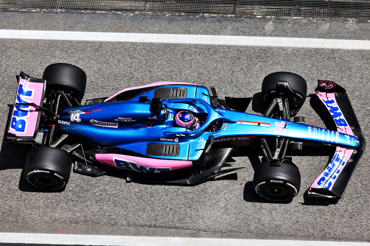GP SPAGNA, Fernando Alonso (ESP) Alpine F1 Team A522.
20.05.2022 Formula 1 World Championship, Rd 6, Spanish Grand Prix, Barcelona, Spain, Practice Day.
- www.xpbimages.com, EMail: requests@xpbimages.com © Copyright: Batchelor / XPB Images