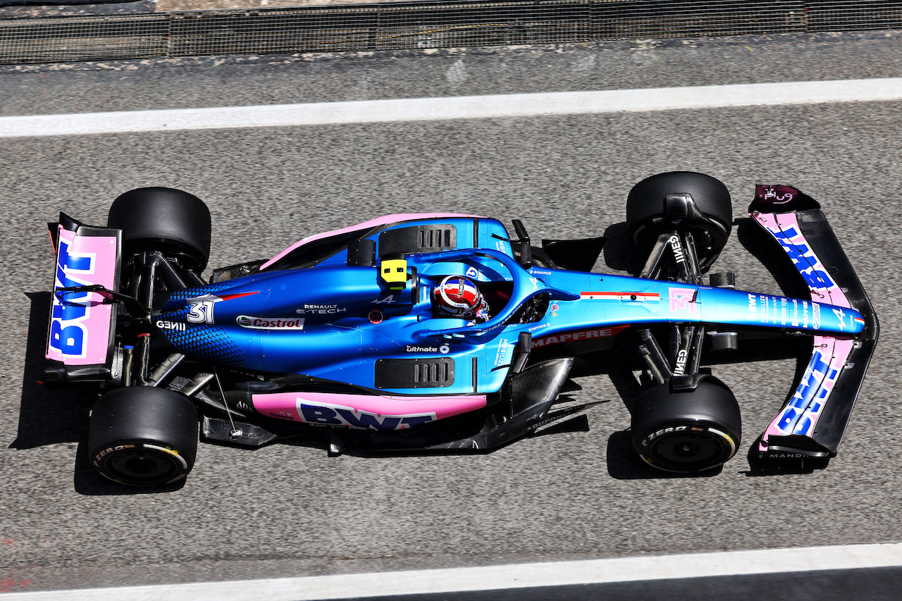 GP SPAGNA, Esteban Ocon (FRA) Alpine F1 Team A522.
20.05.2022 Formula 1 World Championship, Rd 6, Spanish Grand Prix, Barcelona, Spain, Practice Day.
- www.xpbimages.com, EMail: requests@xpbimages.com © Copyright: Batchelor / XPB Images
