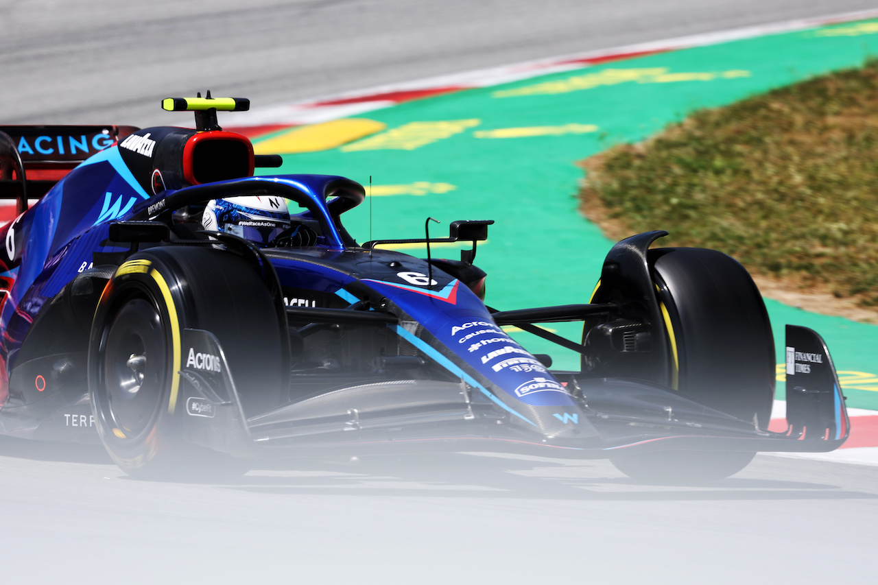 GP SPAGNA, Nicholas Latifi (CDN) Williams Racing FW44.
20.05.2022 Formula 1 World Championship, Rd 6, Spanish Grand Prix, Barcelona, Spain, Practice Day.
- www.xpbimages.com, EMail: requests@xpbimages.com © Copyright: Bearne / XPB Images