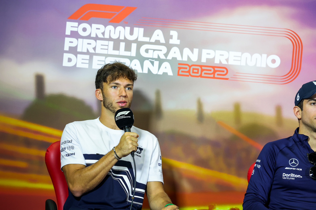 GP SPAGNA, Pierre Gasly (FRA) AlphaTauri in the FIA Press Conference.
20.05.2022 Formula 1 World Championship, Rd 6, Spanish Grand Prix, Barcelona, Spain, Practice Day.
- www.xpbimages.com, EMail: requests@xpbimages.com © Copyright: XPB Images