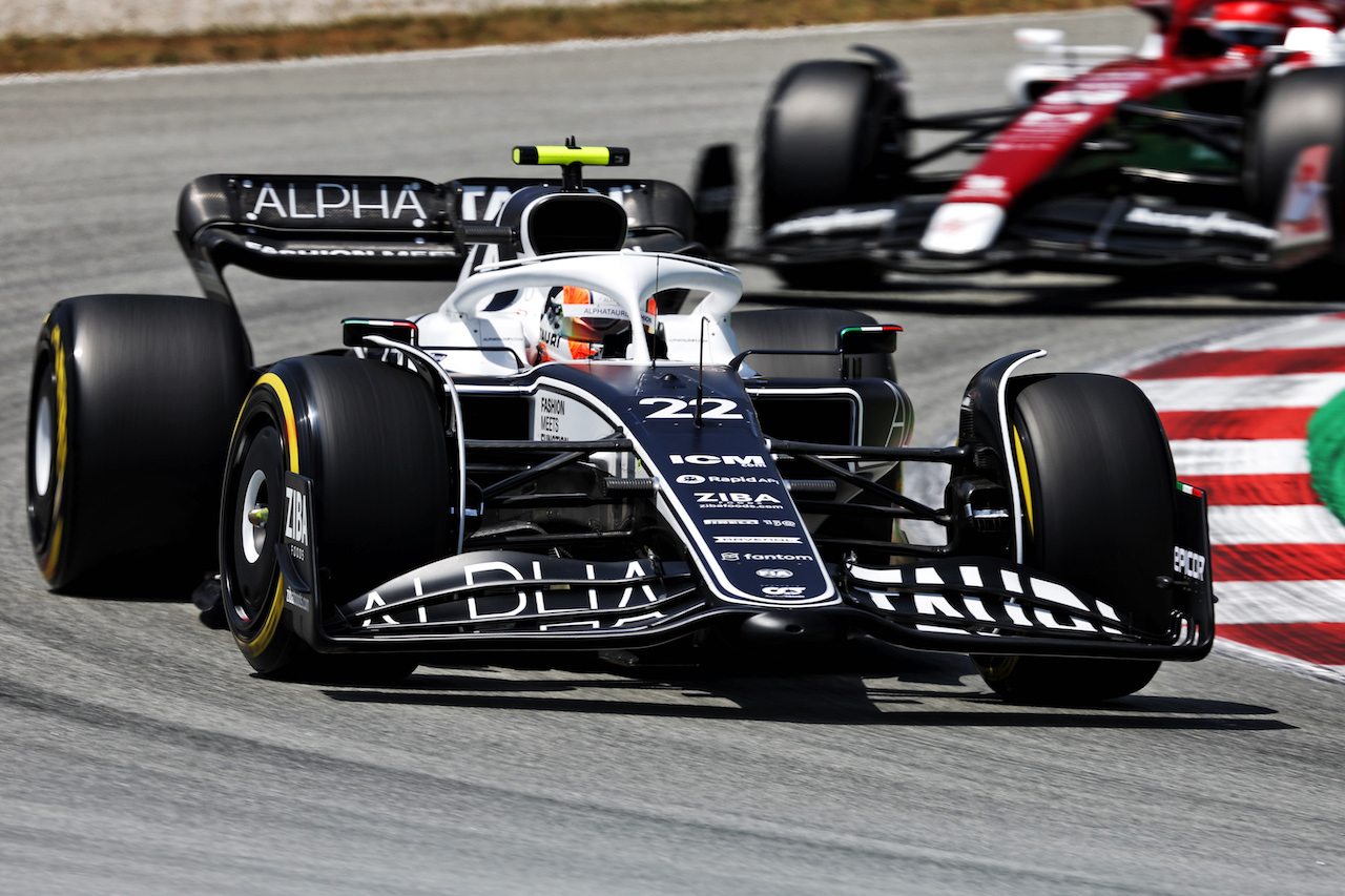 GP SPAGNA, Yuki Tsunoda (JPN) AlphaTauri AT03.
20.05.2022 Formula 1 World Championship, Rd 6, Spanish Grand Prix, Barcelona, Spain, Practice Day.
- www.xpbimages.com, EMail: requests@xpbimages.com © Copyright: Bearne / XPB Images