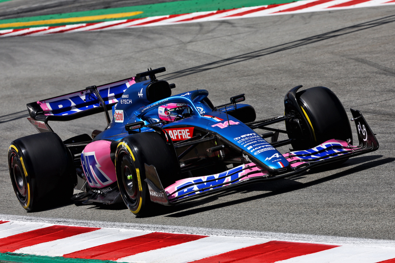 GP SPAGNA, Fernando Alonso (ESP) Alpine F1 Team A522.
20.05.2022 Formula 1 World Championship, Rd 6, Spanish Grand Prix, Barcelona, Spain, Practice Day.
- www.xpbimages.com, EMail: requests@xpbimages.com © Copyright: Batchelor / XPB Images