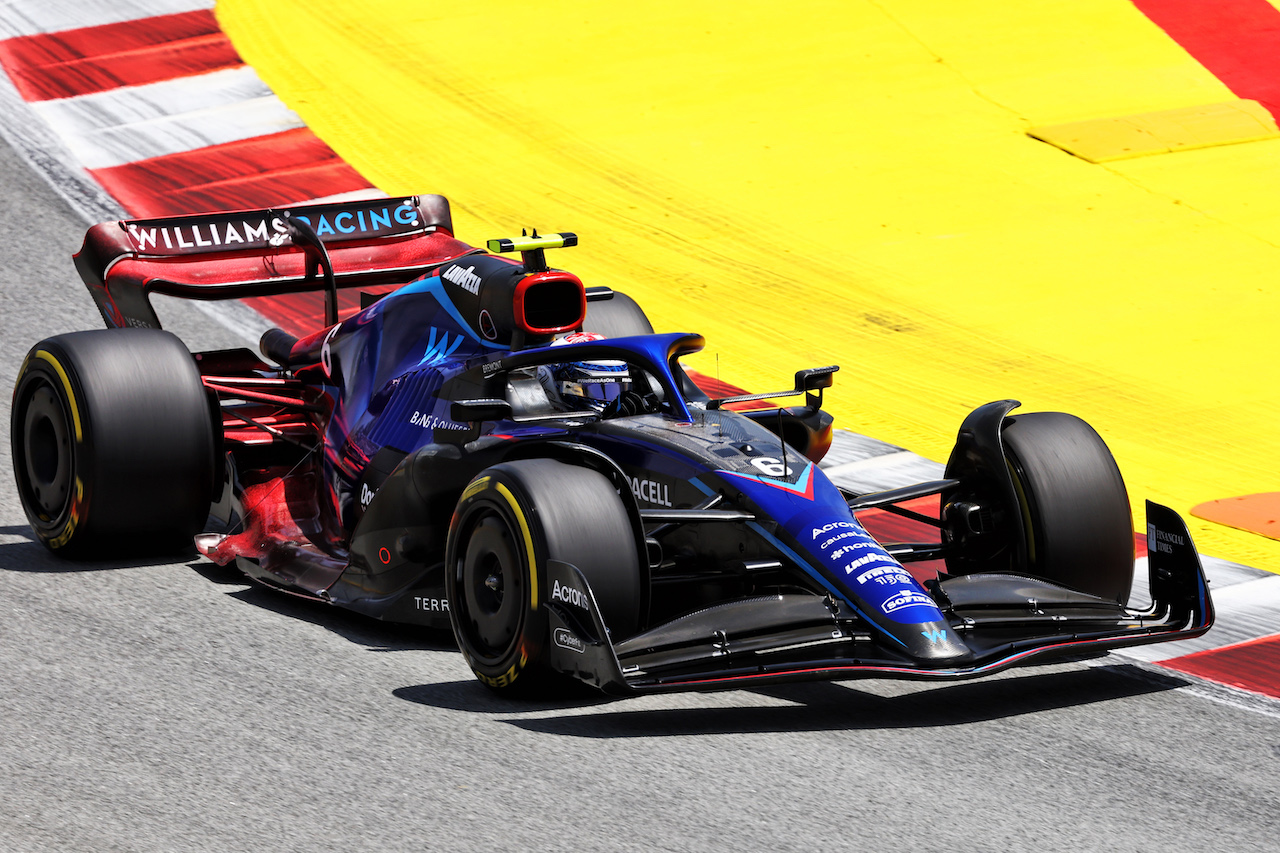 GP SPAGNA, Nicholas Latifi (CDN) Williams Racing FW44.
20.05.2022 Formula 1 World Championship, Rd 6, Spanish Grand Prix, Barcelona, Spain, Practice Day.
- www.xpbimages.com, EMail: requests@xpbimages.com © Copyright: Bearne / XPB Images