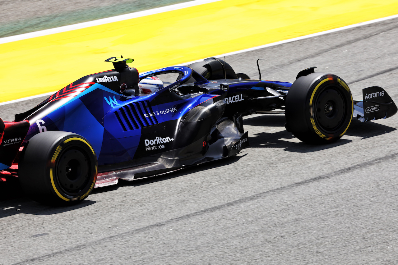 GP SPAGNA, Nicholas Latifi (CDN) Williams Racing FW44.
20.05.2022 Formula 1 World Championship, Rd 6, Spanish Grand Prix, Barcelona, Spain, Practice Day.
- www.xpbimages.com, EMail: requests@xpbimages.com © Copyright: Bearne / XPB Images