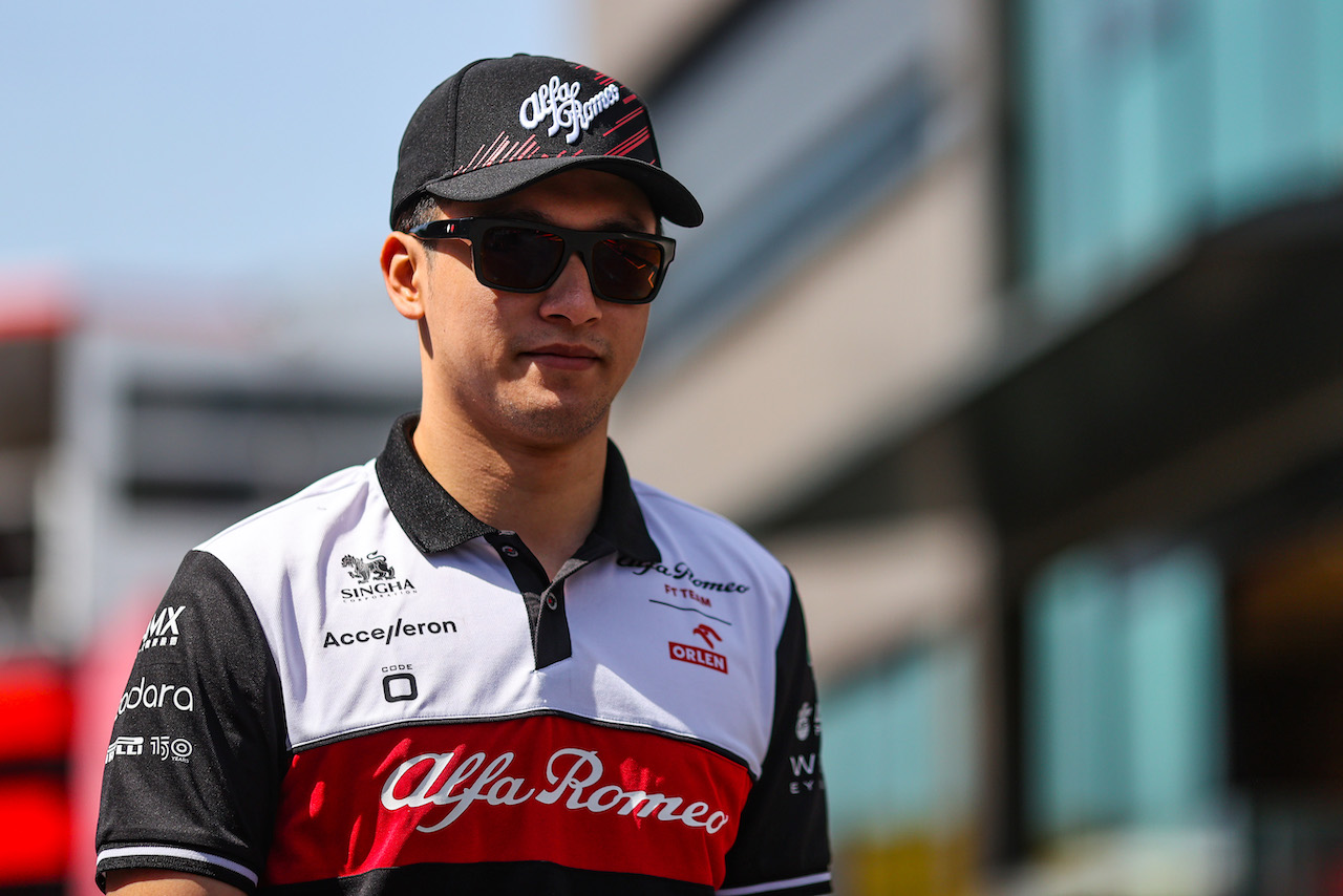 GP SPAGNA, Guanyu Zhou (CHI), Alfa Romeo Racing 
20.05.2022 Formula 1 World Championship, Rd 6, Spanish Grand Prix, Barcelona, Spain, Practice Day.
- www.xpbimages.com, EMail: requests@xpbimages.com ¬© Copyright: Charniaux / XPB Images