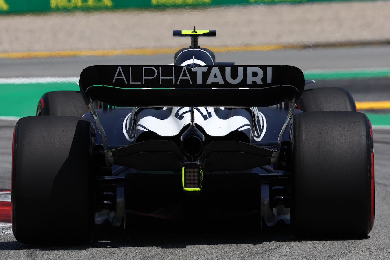 GP SPAGNA, Yuki Tsunoda (JPN) AlphaTauri AT03.
20.05.2022 Formula 1 World Championship, Rd 6, Spanish Grand Prix, Barcelona, Spain, Practice Day.
- www.xpbimages.com, EMail: requests@xpbimages.com © Copyright: Batchelor / XPB Images