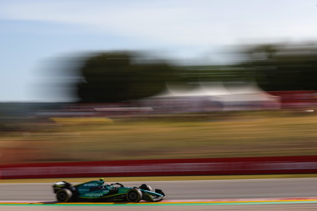 GP SPAGNA, Sebastian Vettel (GER), Aston Martin F1 Team 
20.05.2022 Formula 1 World Championship, Rd 6, Spanish Grand Prix, Barcelona, Spain, Practice Day.
- www.xpbimages.com, EMail: requests@xpbimages.com © Copyright: Charniaux / XPB Images