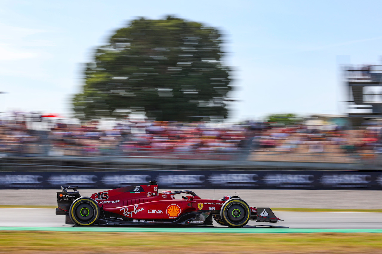 GP SPAGNA, Charles Leclerc (FRA), Ferrari 
20.05.2022 Formula 1 World Championship, Rd 6, Spanish Grand Prix, Barcelona, Spain, Practice Day.
- www.xpbimages.com, EMail: requests@xpbimages.com ¬© Copyright: Charniaux / XPB Images