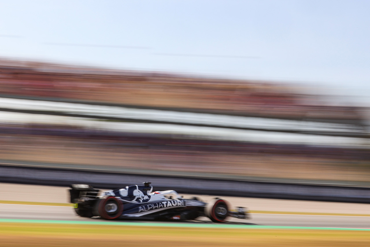 GP SPAGNA, Pierre Gasly (FRA), AlphaTauri F1 
20.05.2022 Formula 1 World Championship, Rd 6, Spanish Grand Prix, Barcelona, Spain, Practice Day.
- www.xpbimages.com, EMail: requests@xpbimages.com ¬© Copyright: Charniaux / XPB Images