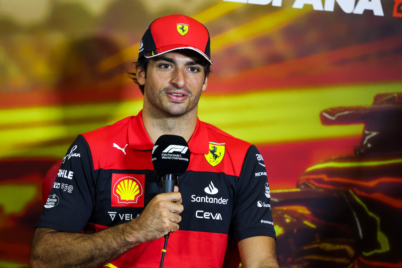 GP SPAGNA, Carlos Sainz Jr (ESP) Ferrari in the FIA Press Conference.
20.05.2022 Formula 1 World Championship, Rd 6, Spanish Grand Prix, Barcelona, Spain, Practice Day.
- www.xpbimages.com, EMail: requests@xpbimages.com © Copyright: XPB Images