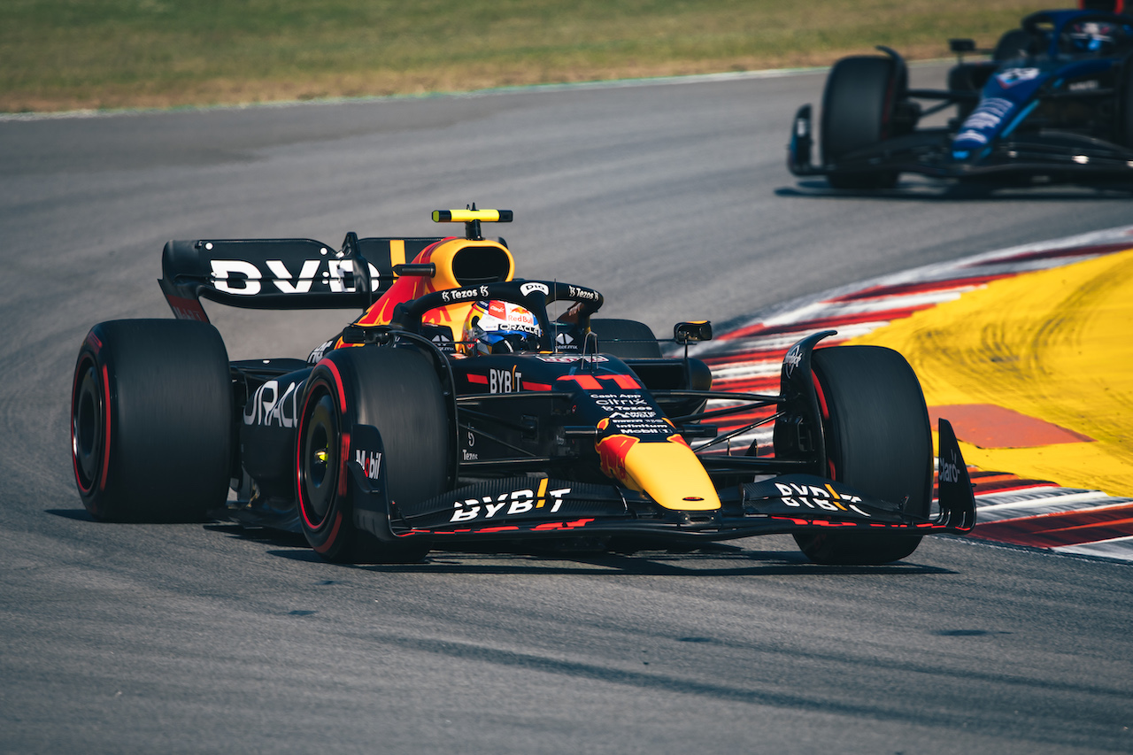 GP SPAGNA, Sergio Perez (MEX) Red Bull Racing RB18.
20.05.2022 Formula 1 World Championship, Rd 6, Spanish Grand Prix, Barcelona, Spain, Practice Day.
- www.xpbimages.com, EMail: requests@xpbimages.com © Copyright: Bearne / XPB Images