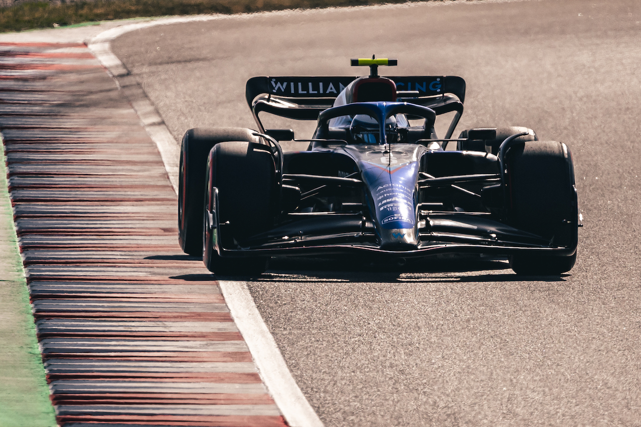 GP SPAGNA, Nicholas Latifi (CDN) Williams Racing FW44.
20.05.2022 Formula 1 World Championship, Rd 6, Spanish Grand Prix, Barcelona, Spain, Practice Day.
- www.xpbimages.com, EMail: requests@xpbimages.com © Copyright: Bearne / XPB Images