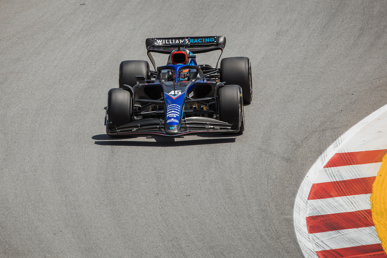 GP SPAGNA, Alexander Albon (THA) Williams Racing FW44.
20.05.2022 Formula 1 World Championship, Rd 6, Spanish Grand Prix, Barcelona, Spain, Practice Day.
- www.xpbimages.com, EMail: requests@xpbimages.com © Copyright: Bearne / XPB Images