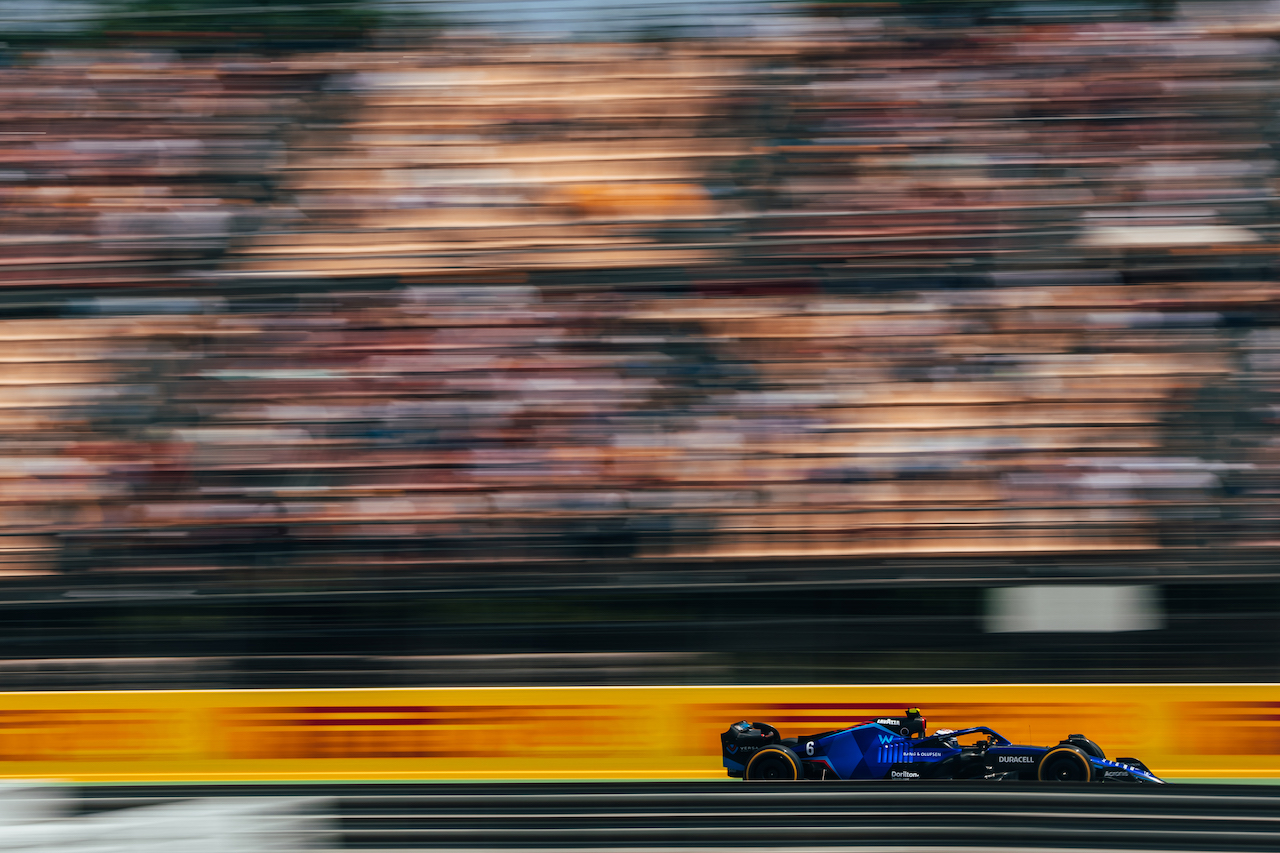 GP SPAGNA, Nicholas Latifi (CDN) Williams Racing FW44.
20.05.2022 Formula 1 World Championship, Rd 6, Spanish Grand Prix, Barcelona, Spain, Practice Day.
- www.xpbimages.com, EMail: requests@xpbimages.com © Copyright: Bearne / XPB Images