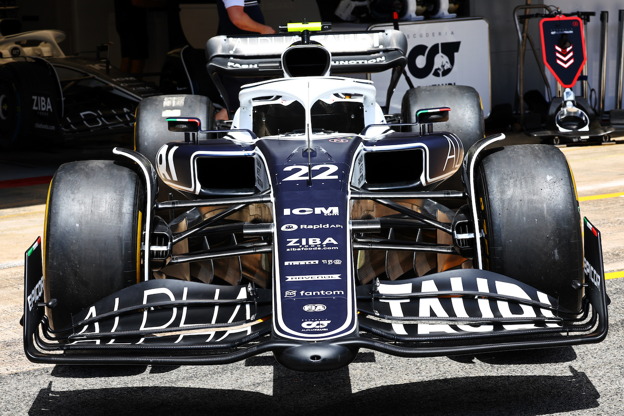 GP SPAGNA, AlphaTauri AT03.
20.05.2022 Formula 1 World Championship, Rd 6, Spanish Grand Prix, Barcelona, Spain, Practice Day.
- www.xpbimages.com, EMail: requests@xpbimages.com © Copyright: Batchelor / XPB Images