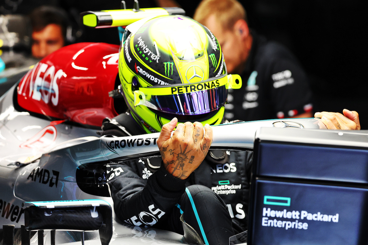 GP SPAGNA, Lewis Hamilton (GBR) Mercedes AMG F1 W13.
20.05.2022 Formula 1 World Championship, Rd 6, Spanish Grand Prix, Barcelona, Spain, Practice Day.
- www.xpbimages.com, EMail: requests@xpbimages.com © Copyright: Batchelor / XPB Images