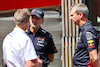GP SPAGNA, (L to R): David Domingo (ESP) FIA Steward with Adrian Newey (GBR) Red Bull Racing Chief Technical Officer e Paul Monaghan (GBR) Red Bull Racing Chief Engineer.
20.05.2022 Formula 1 World Championship, Rd 6, Spanish Grand Prix, Barcelona, Spain, Practice Day.
- www.xpbimages.com, EMail: requests@xpbimages.com © Copyright: Batchelor / XPB Images