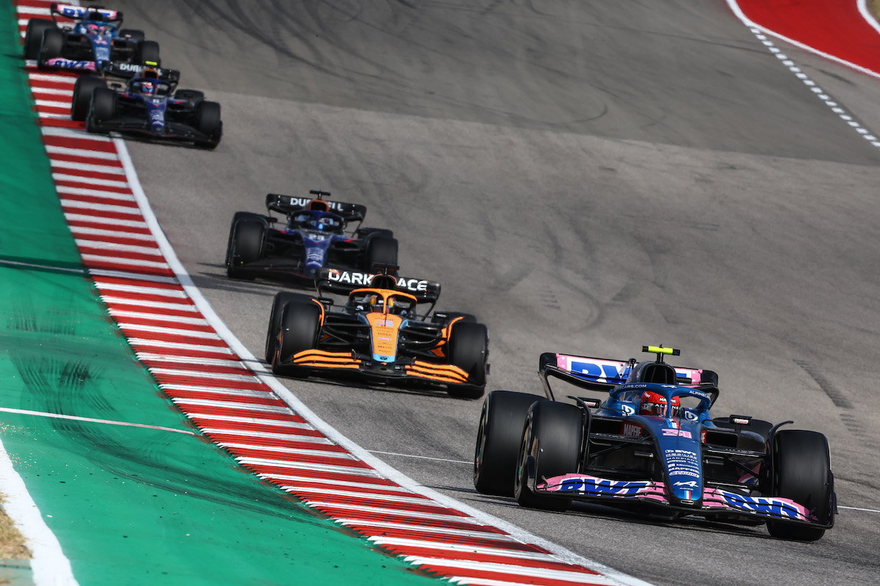 GP STATI UNITI, Esteban Ocon (FRA), Alpine F1 Team 
23.10.2022. Formula 1 World Championship, Rd 19, United States Grand Prix, Austin, Texas, USA, Gara Day.
- www.xpbimages.com, EMail: requests@xpbimages.com ¬© Copyright: Charniaux / XPB Images