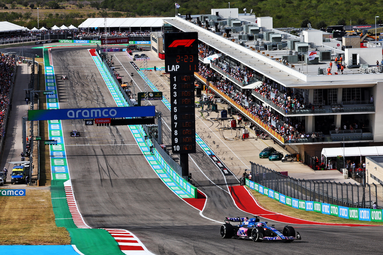 GP STATI UNITI, Fernando Alonso (ESP) Alpine F1 Team A522.
23.10.2022. Formula 1 World Championship, Rd 19, United States Grand Prix, Austin, Texas, USA, Gara Day.
- www.xpbimages.com, EMail: requests@xpbimages.com © Copyright: Batchelor / XPB Images