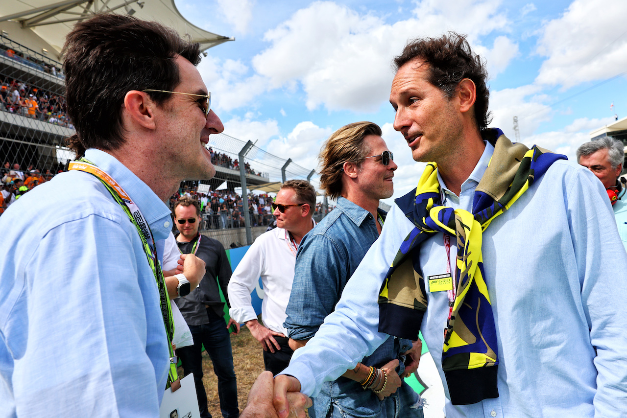 GP STATI UNITI, (L to R): Joseph Kosinski (USA) Filmmaker with Lapo Elkann (USA) LA Holding, Italia Independent e Independent Ideas President on the grid.
23.10.2022. Formula 1 World Championship, Rd 19, United States Grand Prix, Austin, Texas, USA, Gara Day.
- www.xpbimages.com, EMail: requests@xpbimages.com © Copyright: Batchelor / XPB Images