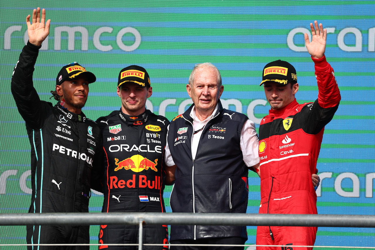GP STATI UNITI, 1st place Max Verstappen (NLD) Red Bull Racing, 2nd place Lewis Hamilton (GBR) Mercedes AMG F1 e 3rd place Charles Leclerc (MON) Ferrari F1-75.
23.10.2022. Formula 1 World Championship, Rd 19, United States Grand Prix, Austin, Texas, USA, Gara Day.
- www.xpbimages.com, EMail: requests@xpbimages.com ¬© Copyright: Batchelor / XPB Images