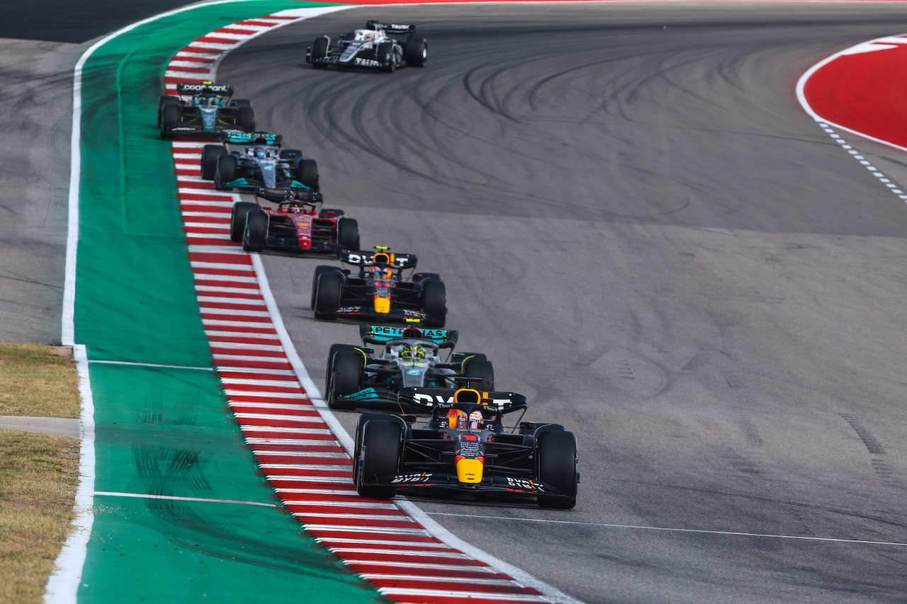GP STATI UNITI, Max Verstappen (NLD), Red Bull Racing 
23.10.2022. Formula 1 World Championship, Rd 19, United States Grand Prix, Austin, Texas, USA, Gara Day.
- www.xpbimages.com, EMail: requests@xpbimages.com ¬© Copyright: Charniaux / XPB Images